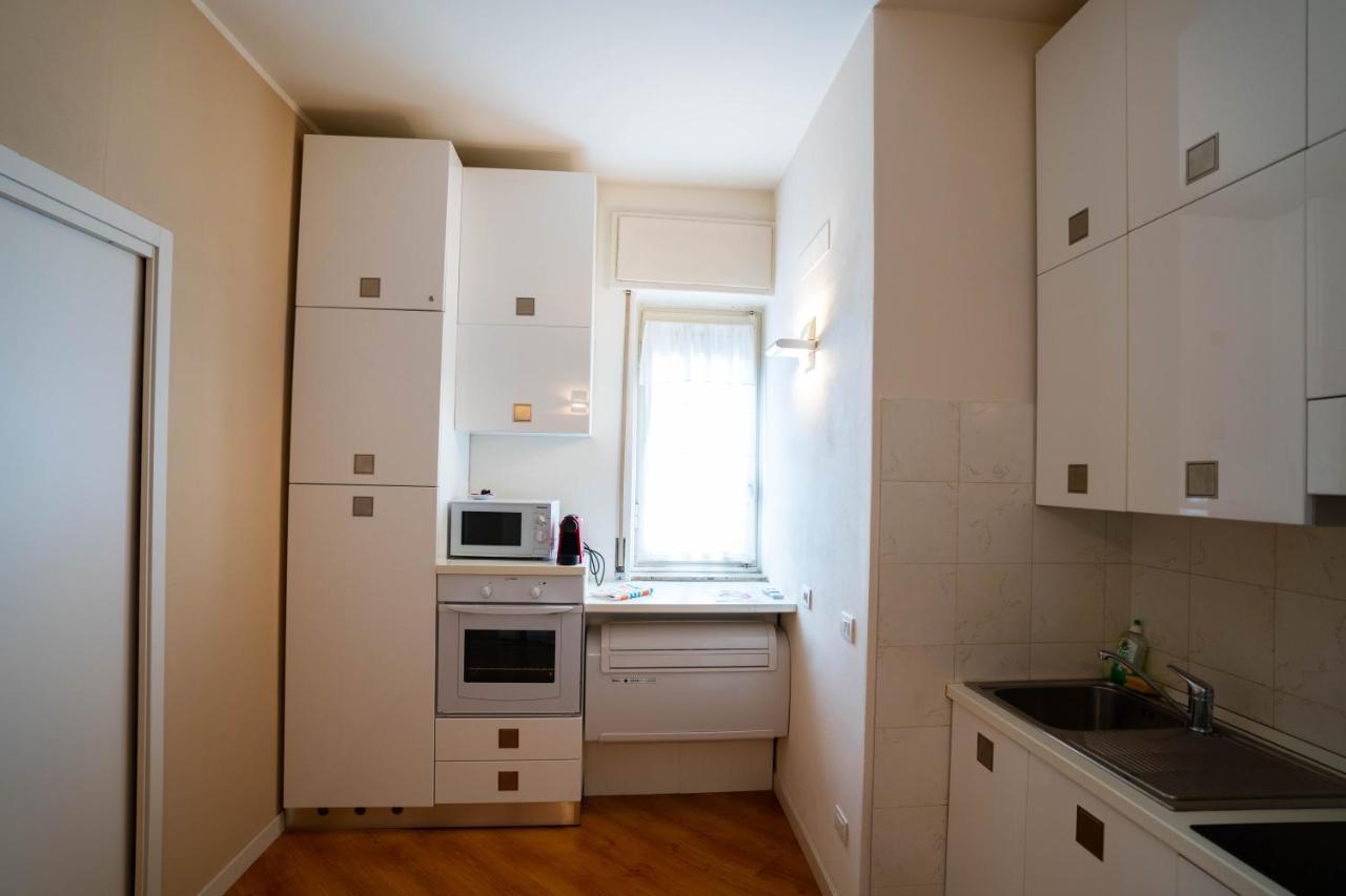 V12 Apartments - Alfieri 2A نوفارا المظهر الخارجي الصورة