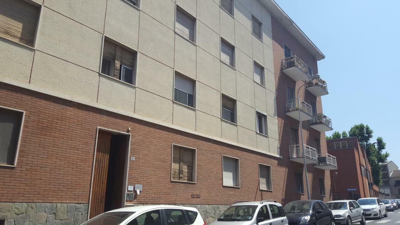 V12 Apartments - Alfieri 2A نوفارا المظهر الخارجي الصورة